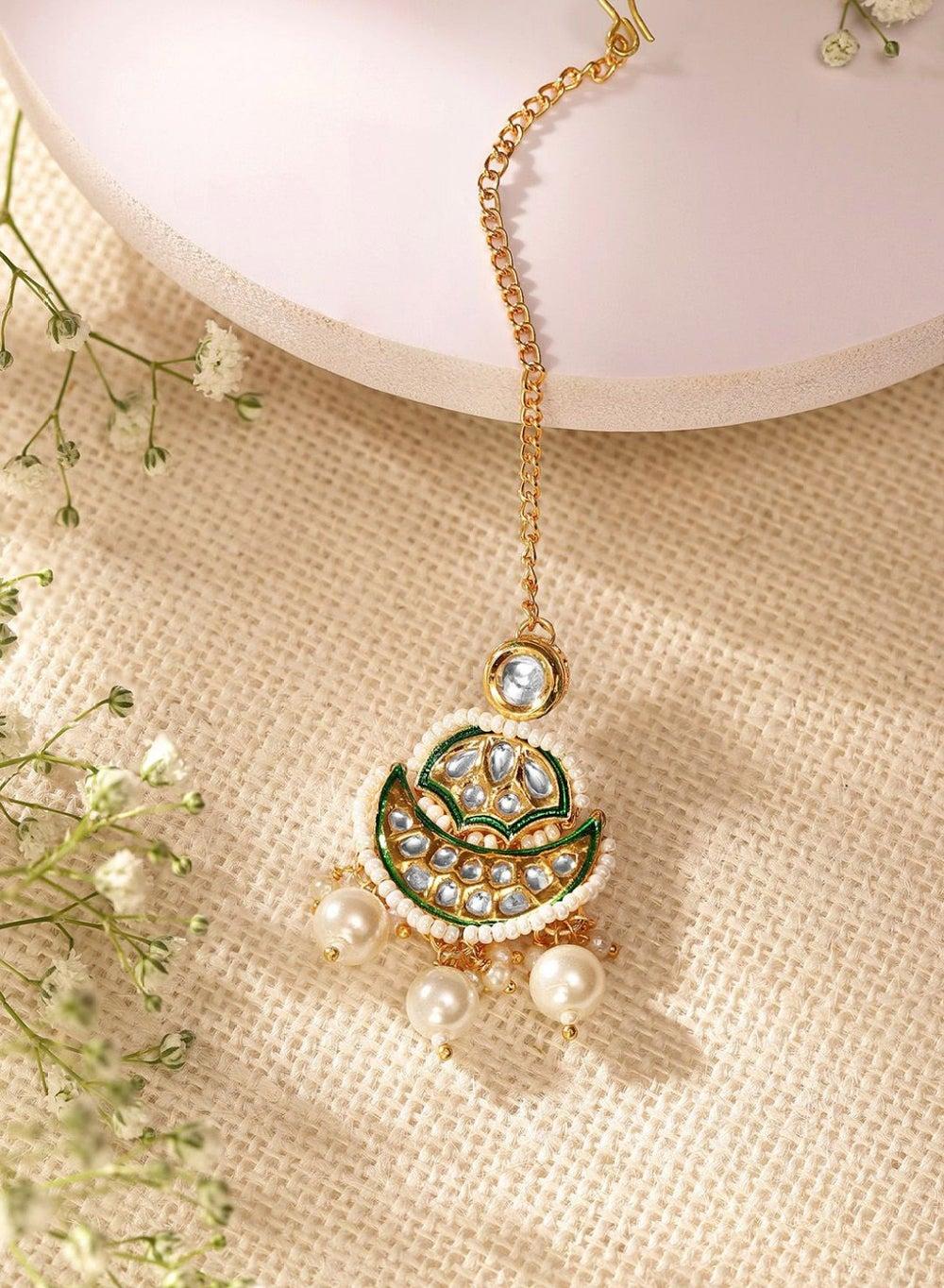 Elegant Kundan Studded Maang Tikka in Gold-Plated Brass - Image 1