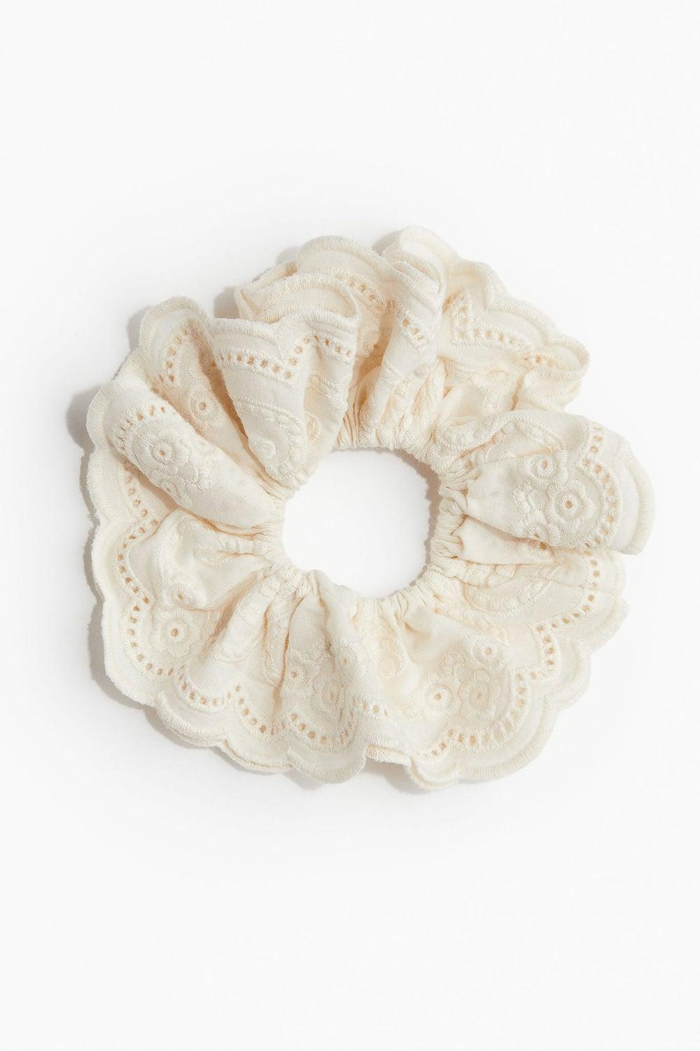 Chic Embroidered Cotton Scrunchie for Daily Elegance - Image 1