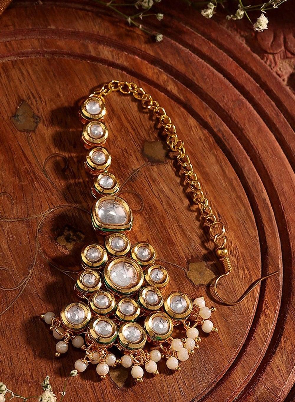 Elegant Pearl & Kundan Floral Maang Tikka - Image 1