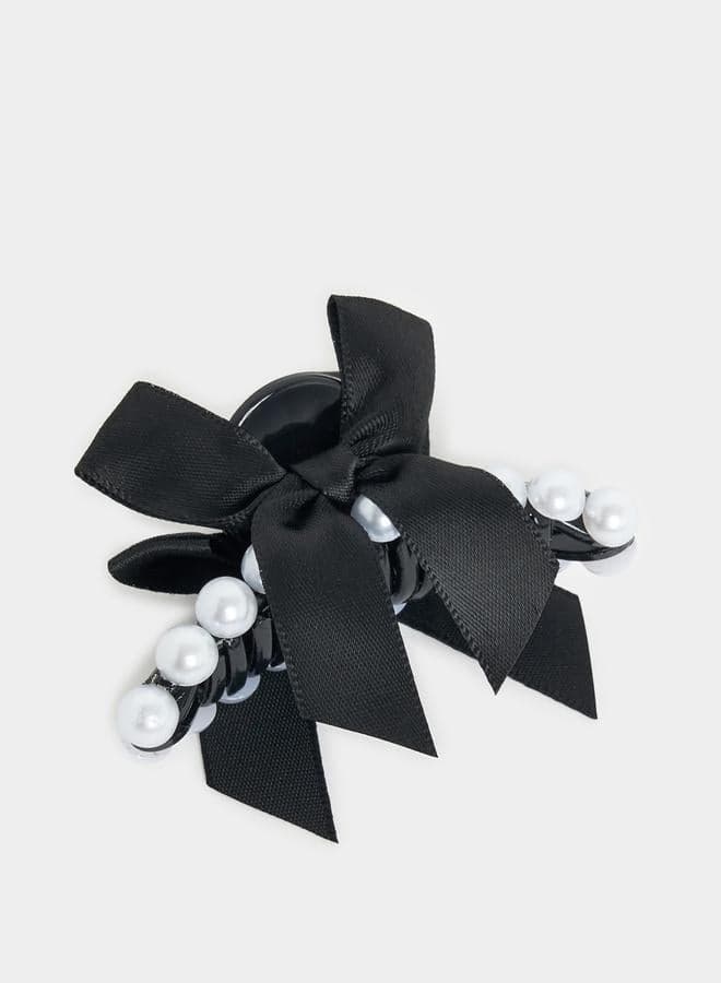 Elegant Ribbon Pearl Claw Clip for Chic Hairstyles - Image 1