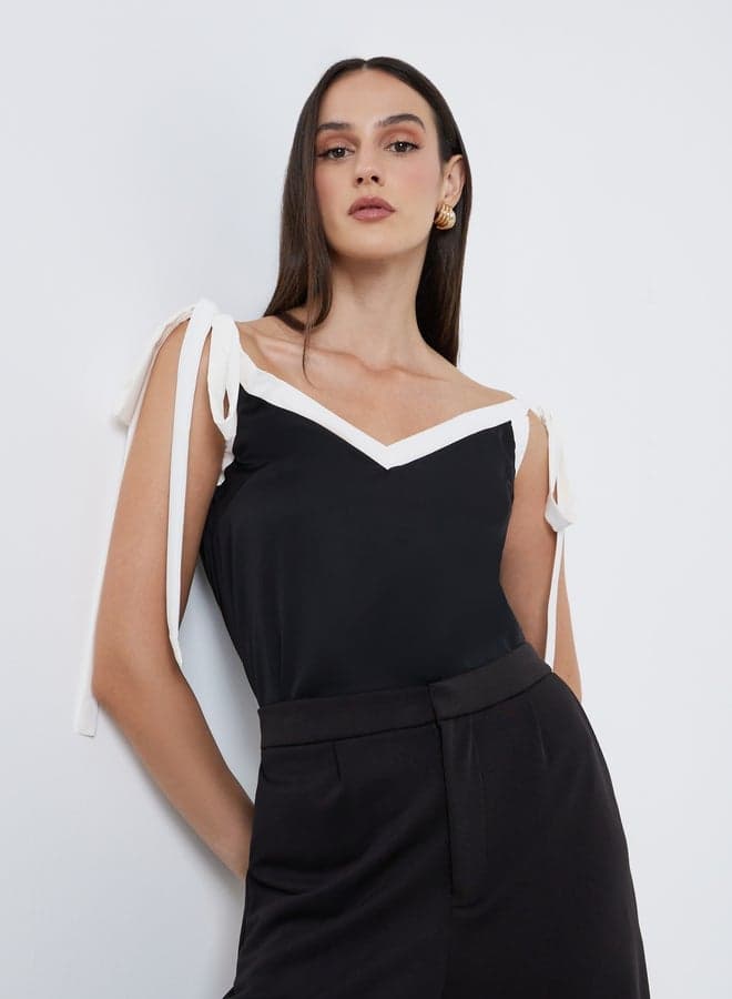Styli Black Contrast Trim Strappy Cami Top - Image 1
