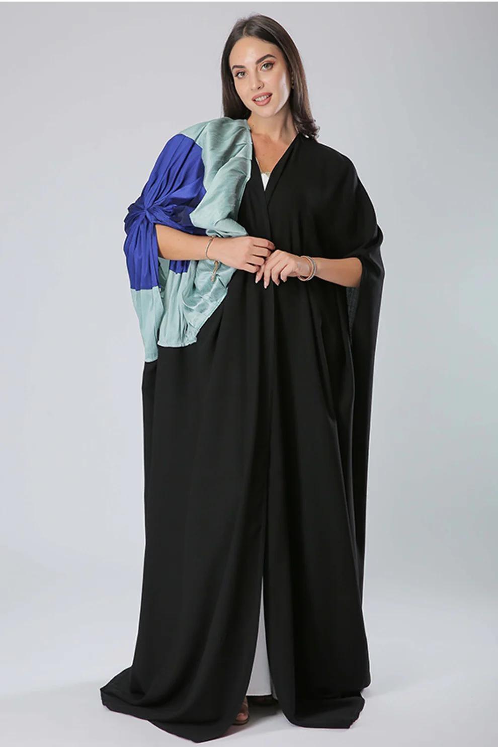 Moistreet Frill Flower Abaya with Color Block Elegance - Image 1