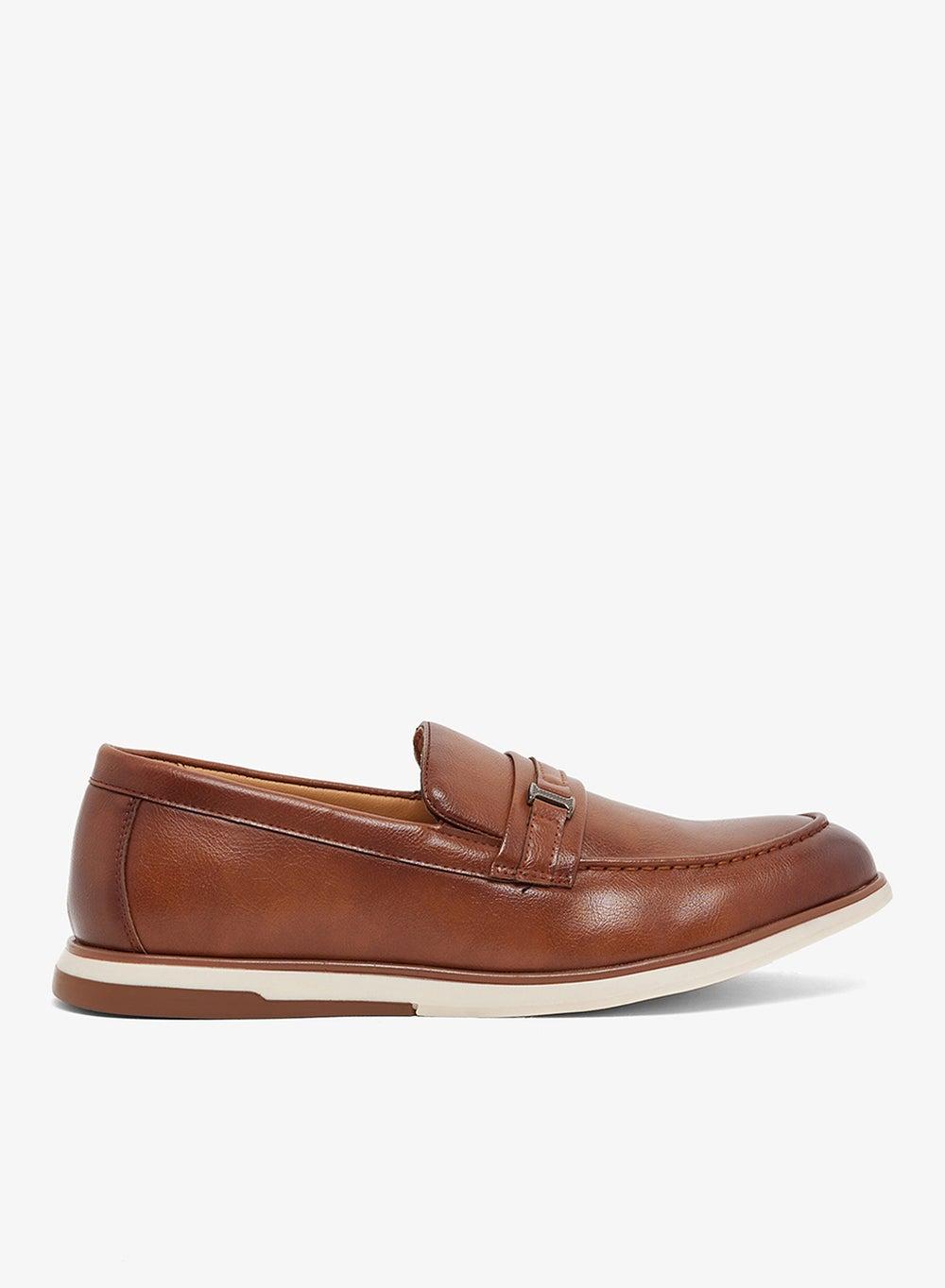 Gx3934 Brown Saddle Detail Casual Slip-Ons - Image 1
