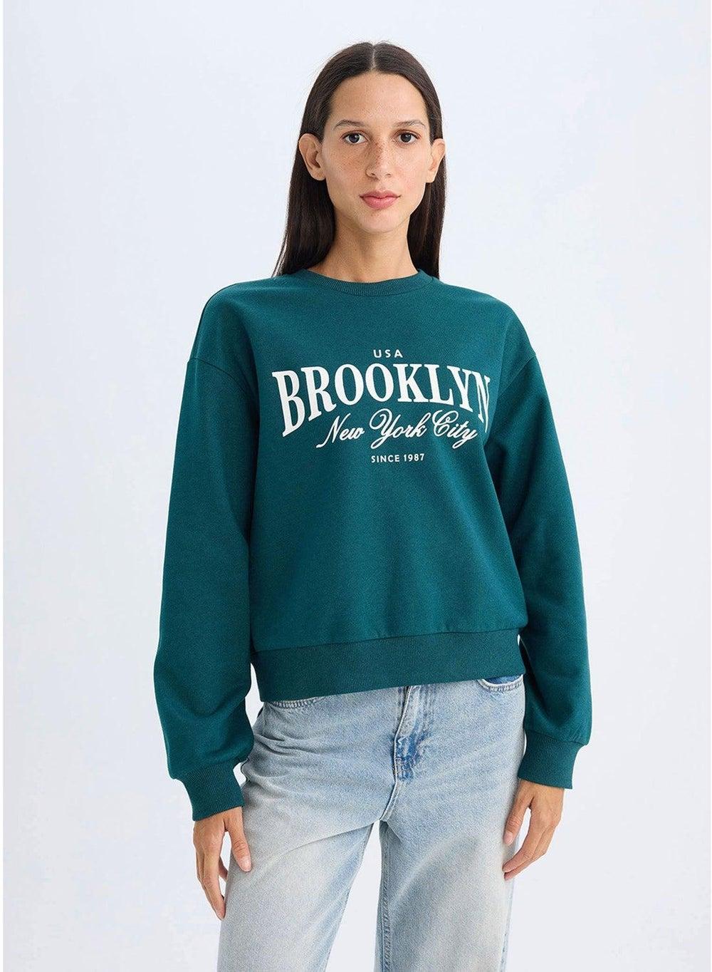 D5928Ax Printed Crew Neck Lightweight Sweatshirt - Image 1