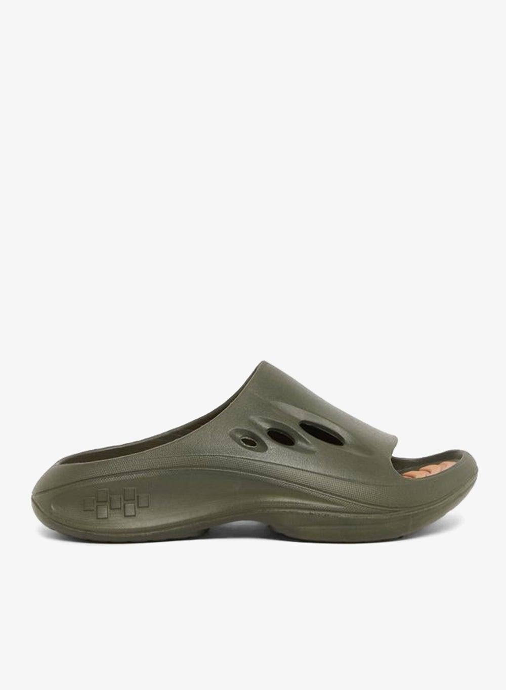 Chunky Green Cut-Out Slides for Men - Image 1