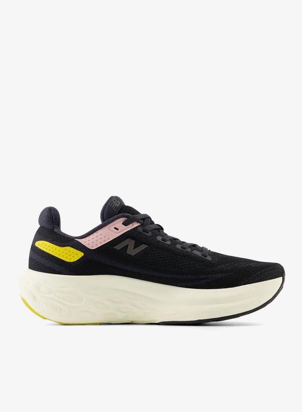 1080 V13 Women’s Black Running Shoes - Image 1