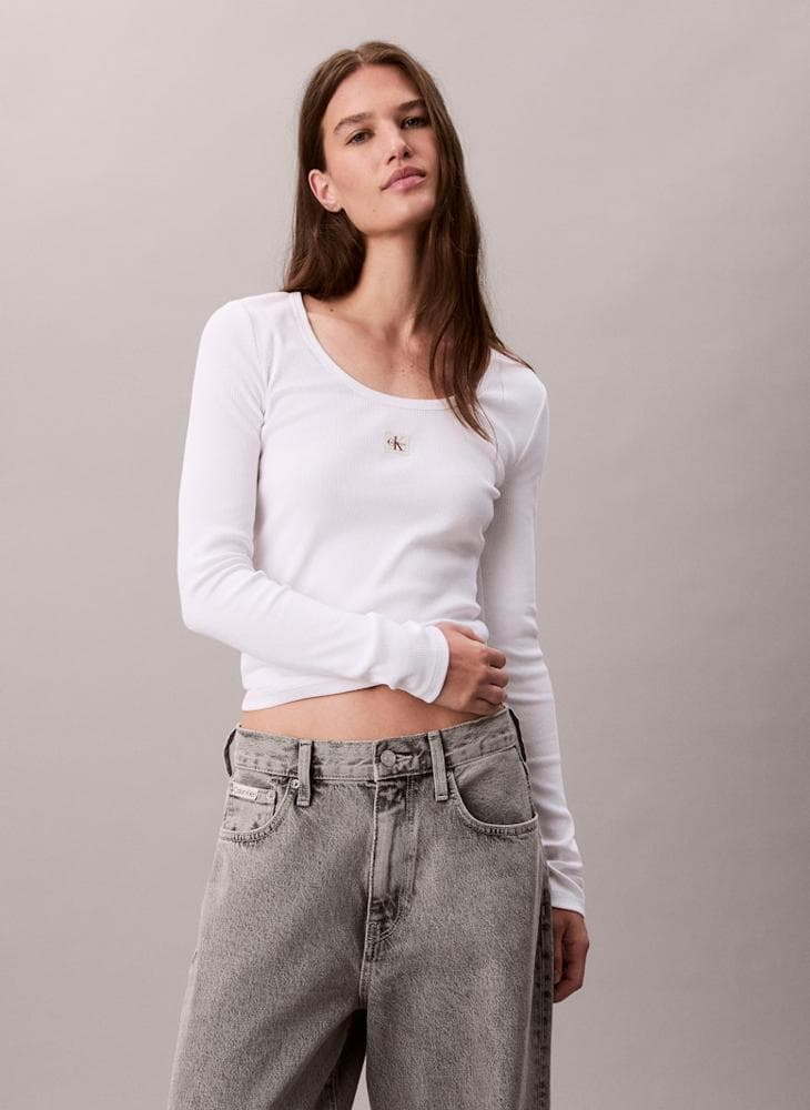 Calvin Klein Graphic Crew Neck Slim Fit Tee - Image 1