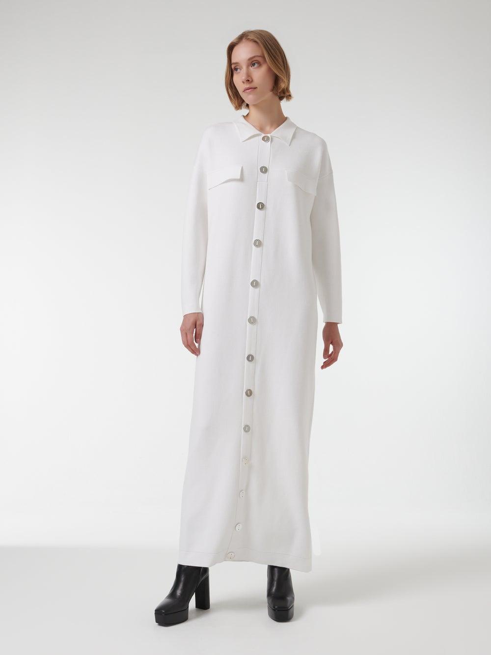 Off-White Maxi Buttoned Kaftan with Collar - Image 1