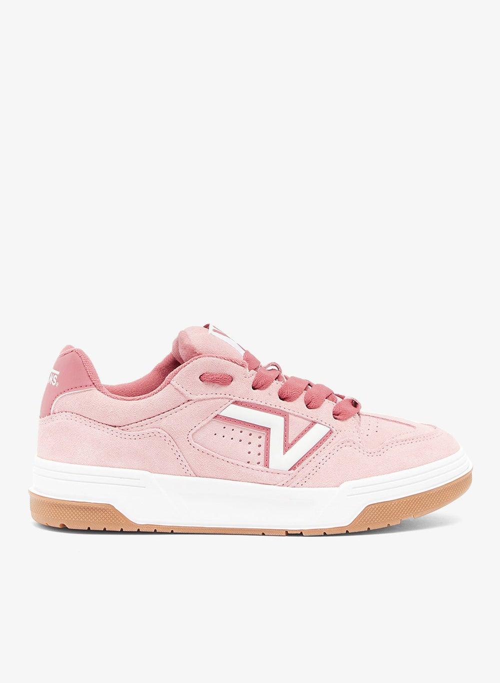 Upland Chunky 90s Low-Top Sneaker D70Zry - Image 1