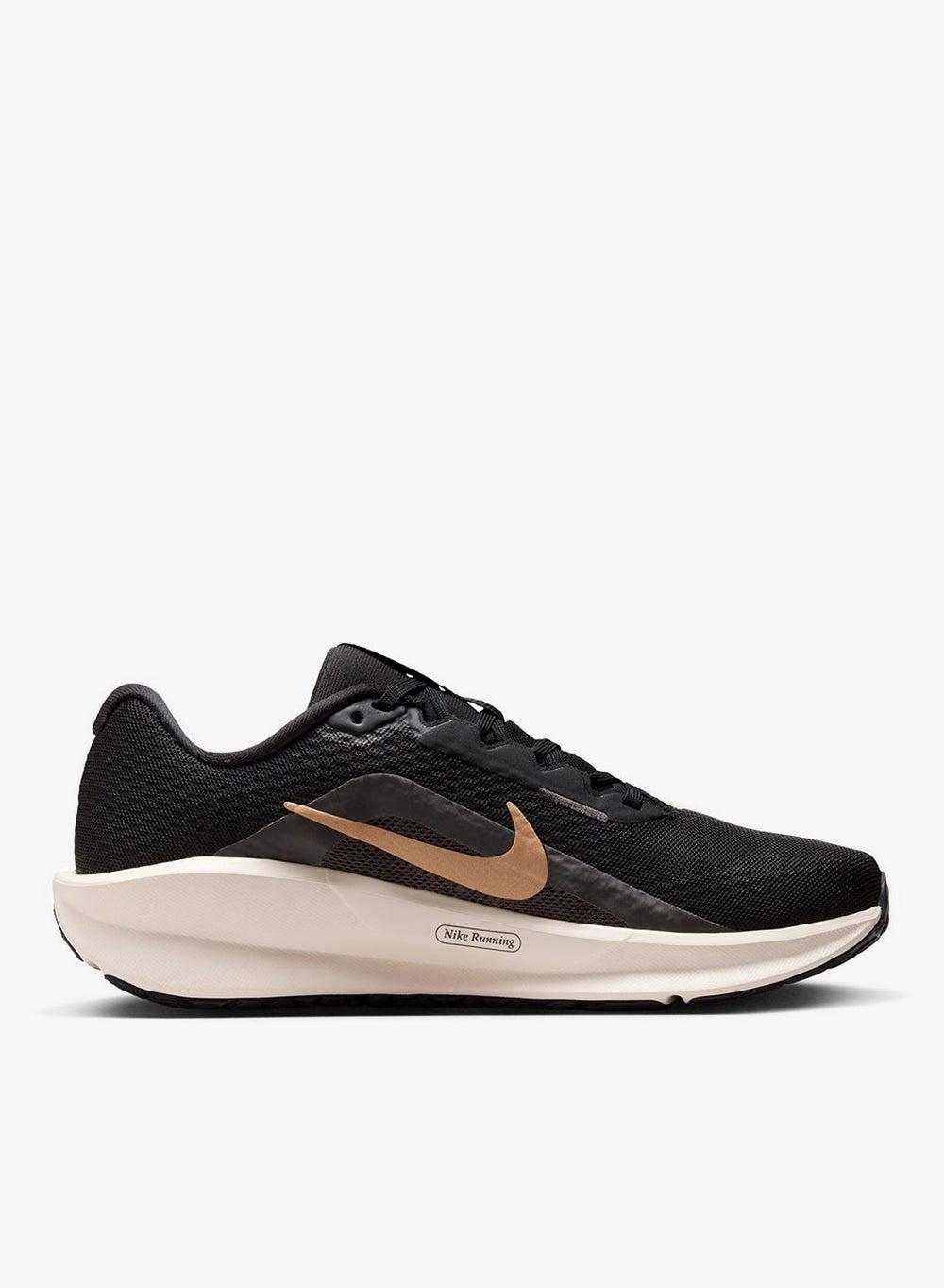 Nike Downshifter 13 Women's Running Shoes FD6476 013 - Image 1