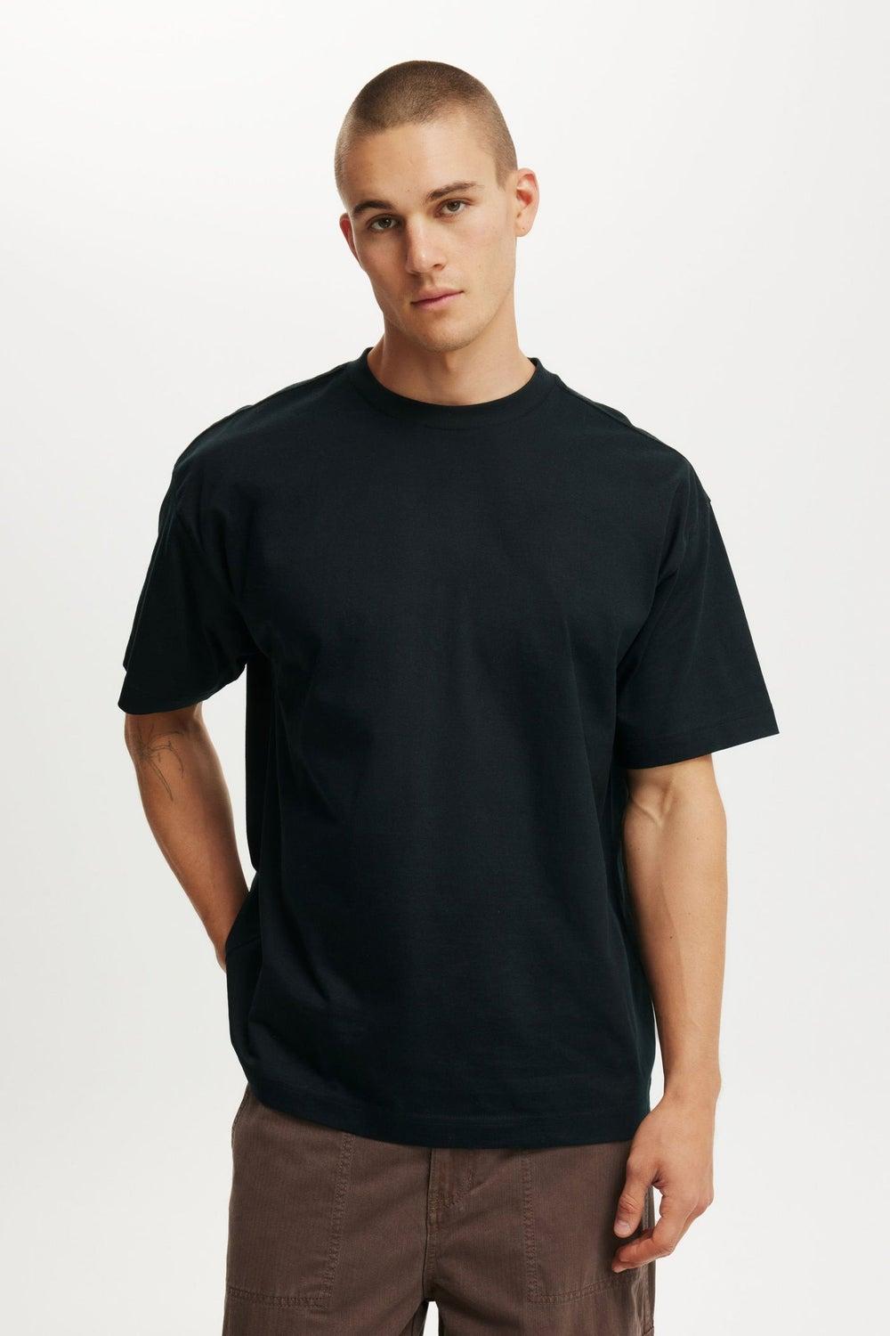 Men’s Heavyweight Black Crew Neck T-Shirt - Image 1