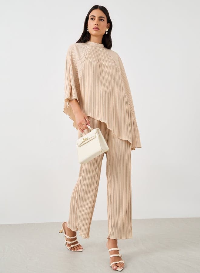Styli 7004294112Gold Pleated Wide Leg Crop Pants - Image 1