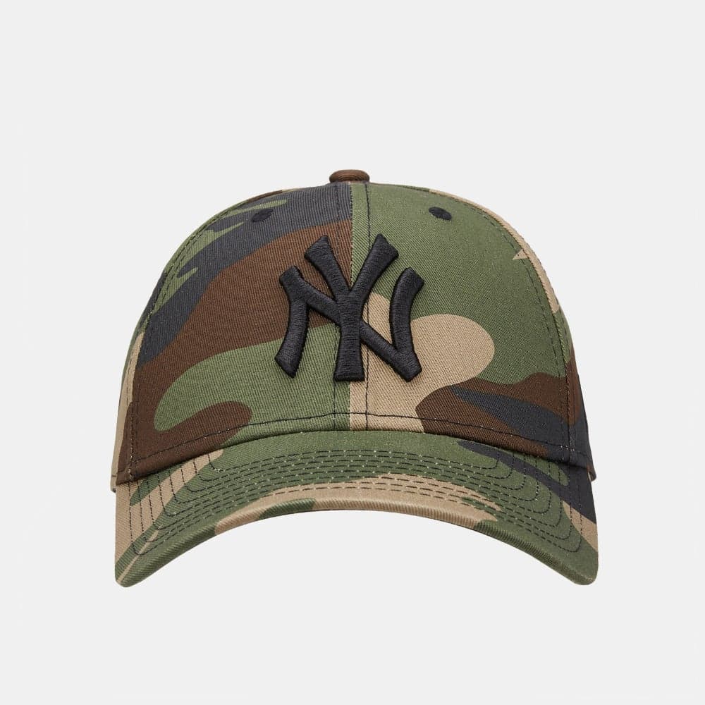Kids’ New York Yankees 9Forty Camo Cap Black - Image 1