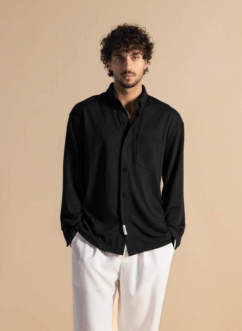 Oversized Textured Stretch Shirt in Black - Image 1