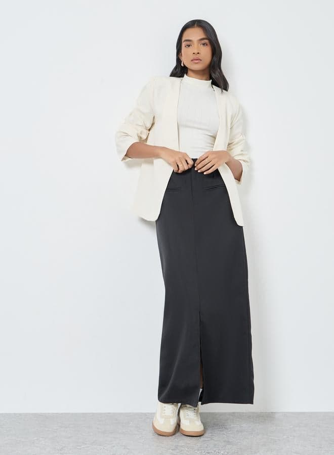 Styli Black Maxi Skirt with Front Slit & Pockets - Image 1