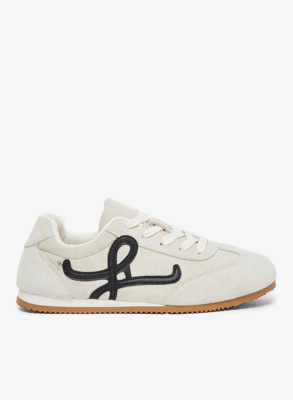 Retro Lace-Up White Low-Top Sneakers for Women - Image 1