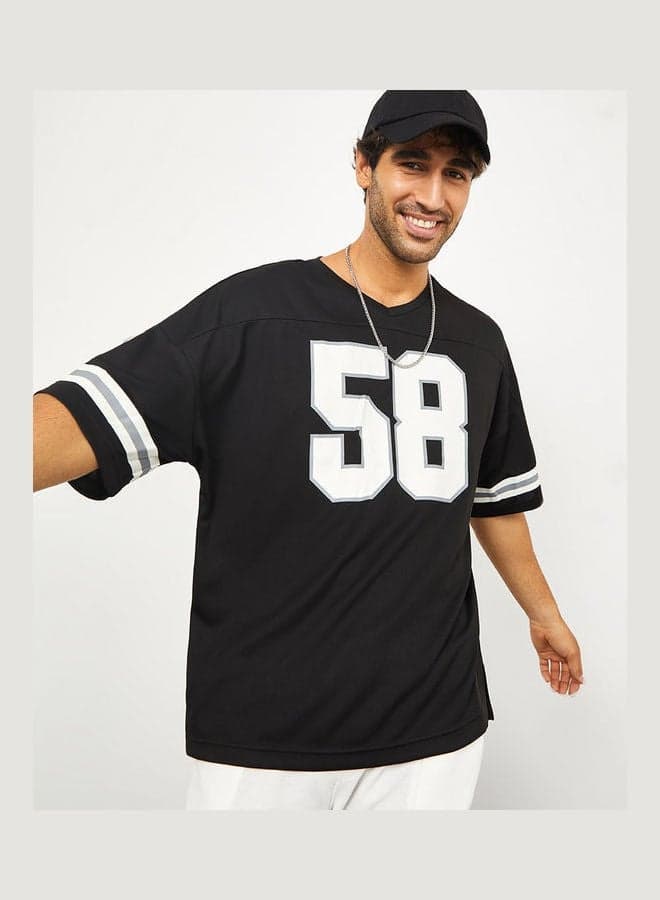 Styli 7002130701 Varsity Mesh Knit Oversized T-Shirt - Image 1