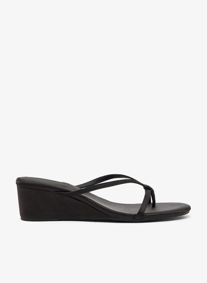 Black High Wedge Slip-On Heels Xz256070 - Image 1