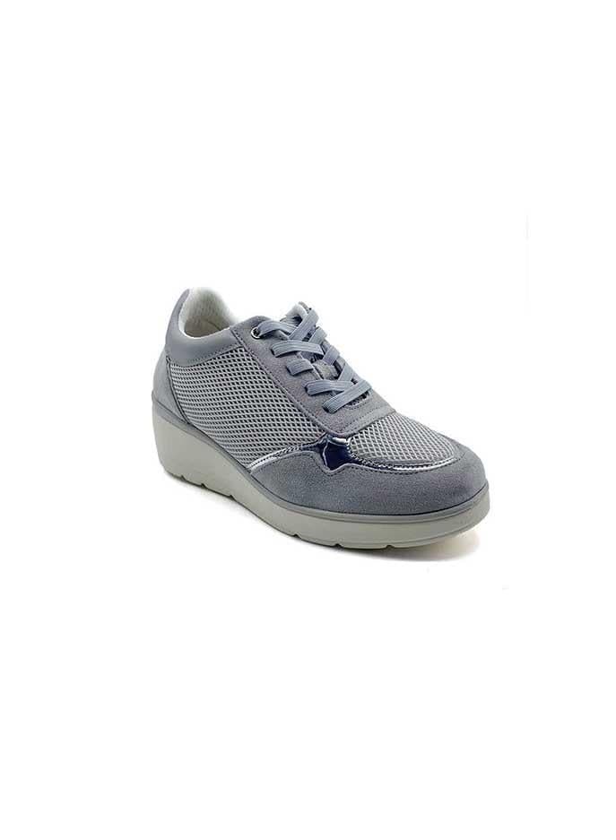 Women’s Casual Lace-Up Walking Sneakers - Image 1