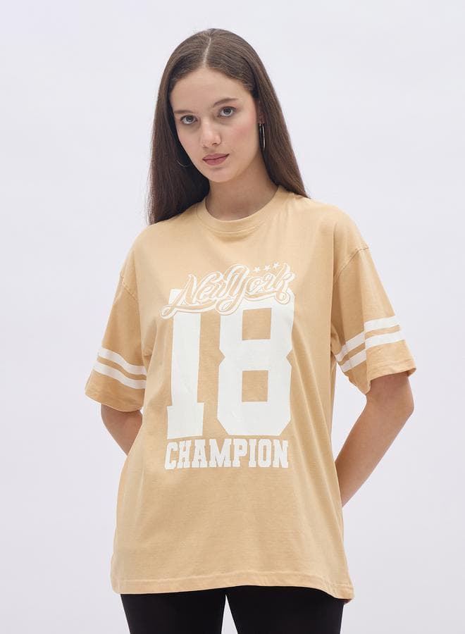 Styli Oversized Graphic Print Cotton T-Shirt Brown - Image 1