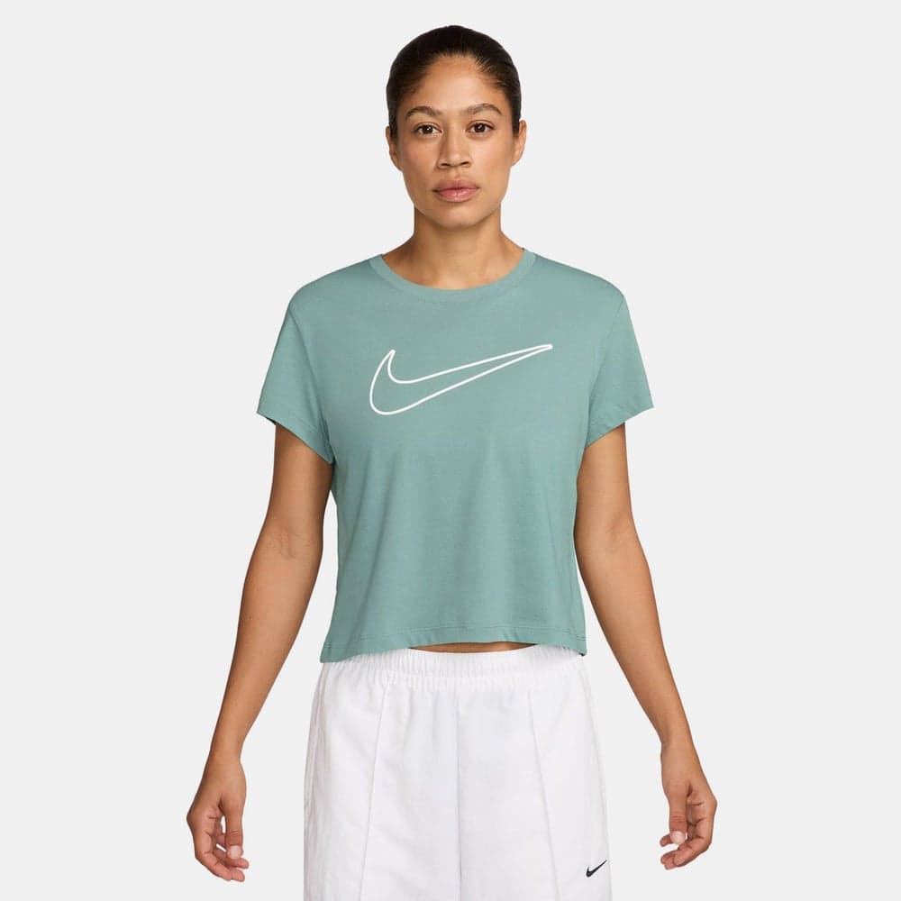 Nike Nkhv5002 Green Relaxed Sportswear T-Shirt - Image 1