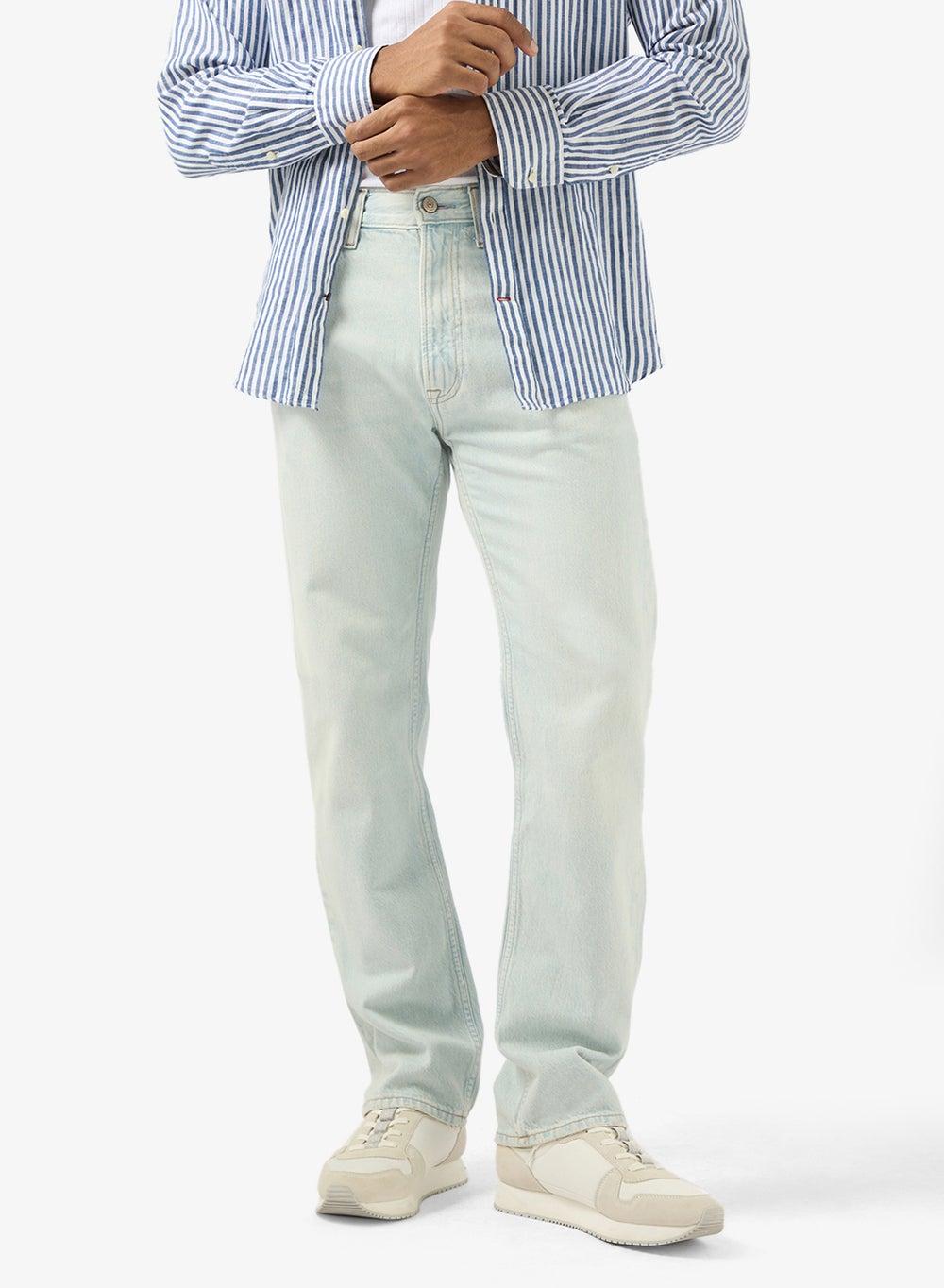 Calvin Klein Straight Fit Light Wash Jeans Lv04Rc760G0Qp - Image 1