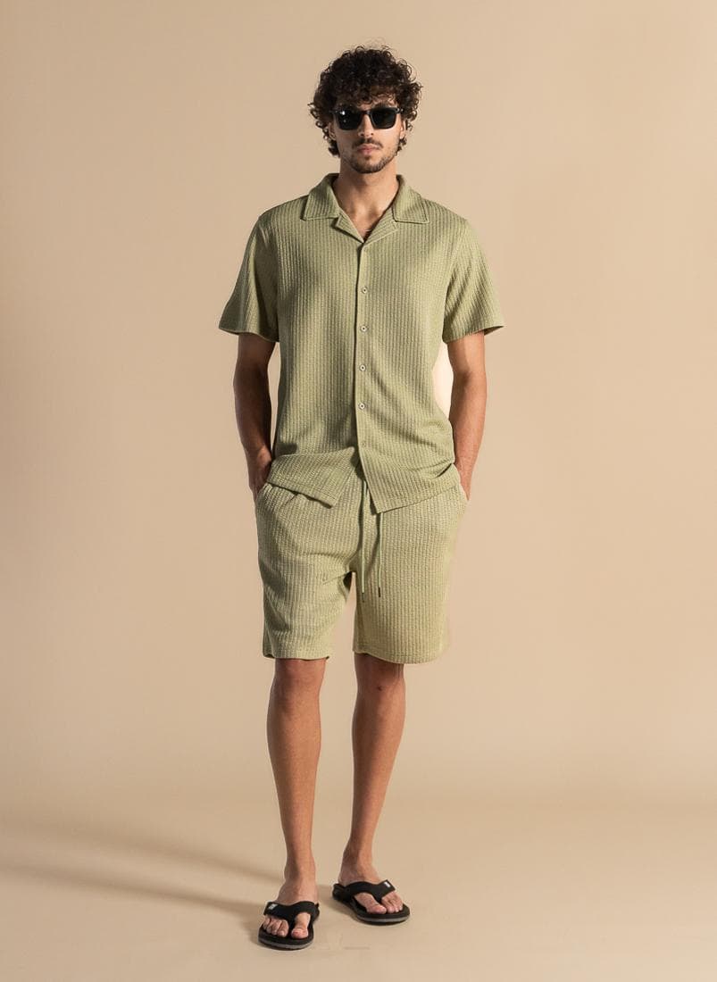 Green Textured Shirt & Jogger Shorts Set - Image 1