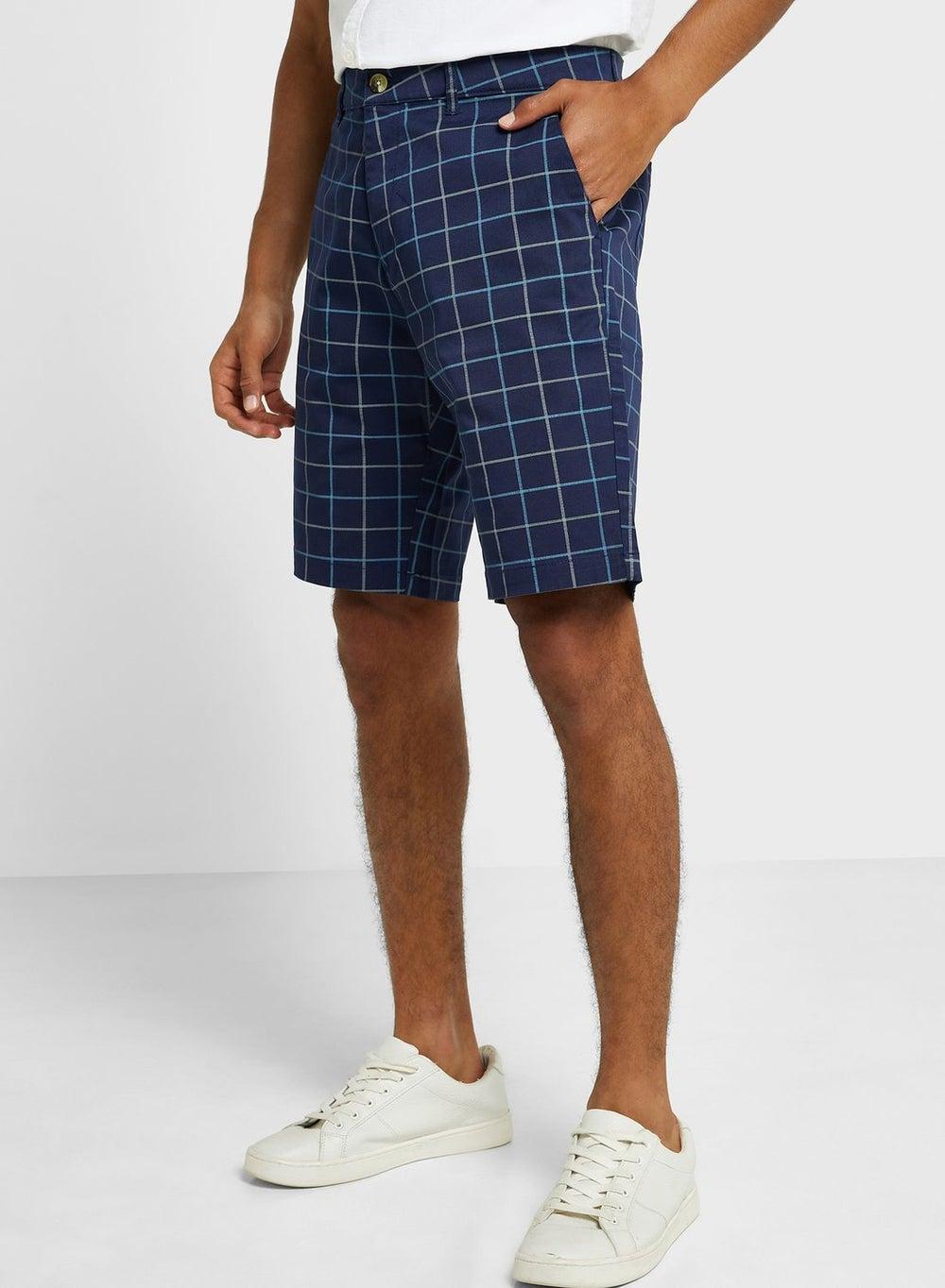 Thomas Scott Men’s Checked Slim Fit Mid-Rise Shorts - Image 1