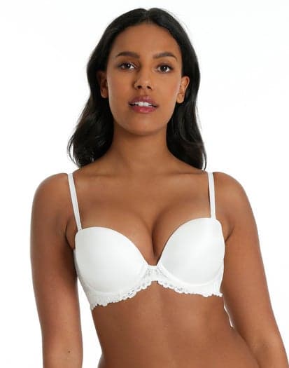 Isla & Evie Lace Trim Padded Wired Bra - Image 1