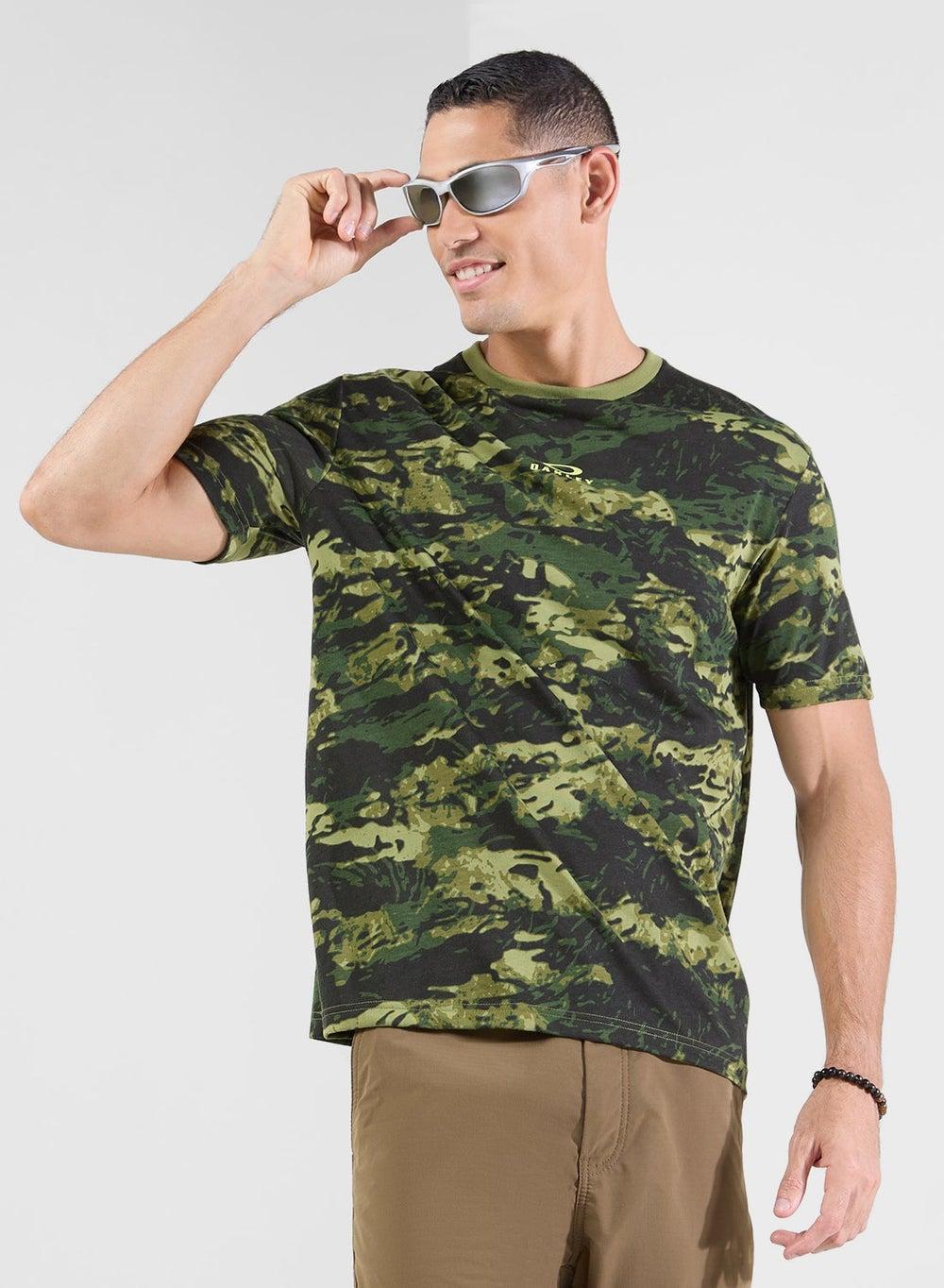 Oakley Bark New T-Shirt 457131 BFQ Camo - Image 1