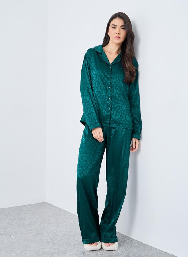 Styli Satin Jacquard Animal Print Pyjama Set Green - Image 1