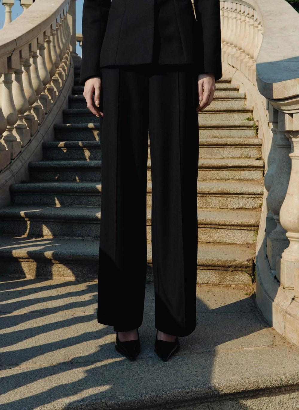 High-Waist Black Wide-Leg Trousers with Crease Detail - Image 1