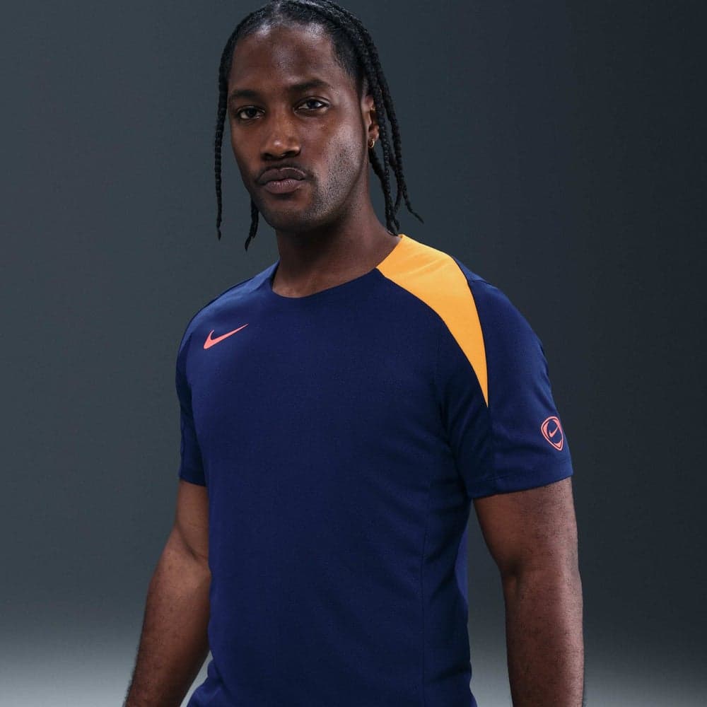 Men’s Strike Total 90 Dri-FIT Football Top Nkhv6400 - Image 1