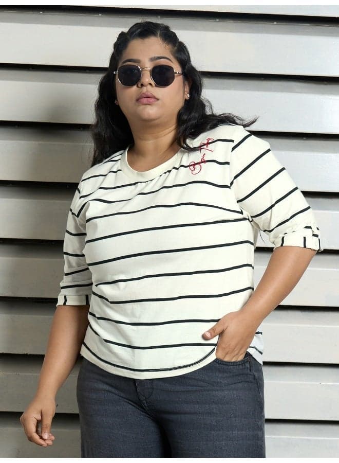Women’s Plus Size Classic Cotton Crew Neck T-Shirt - Image 1