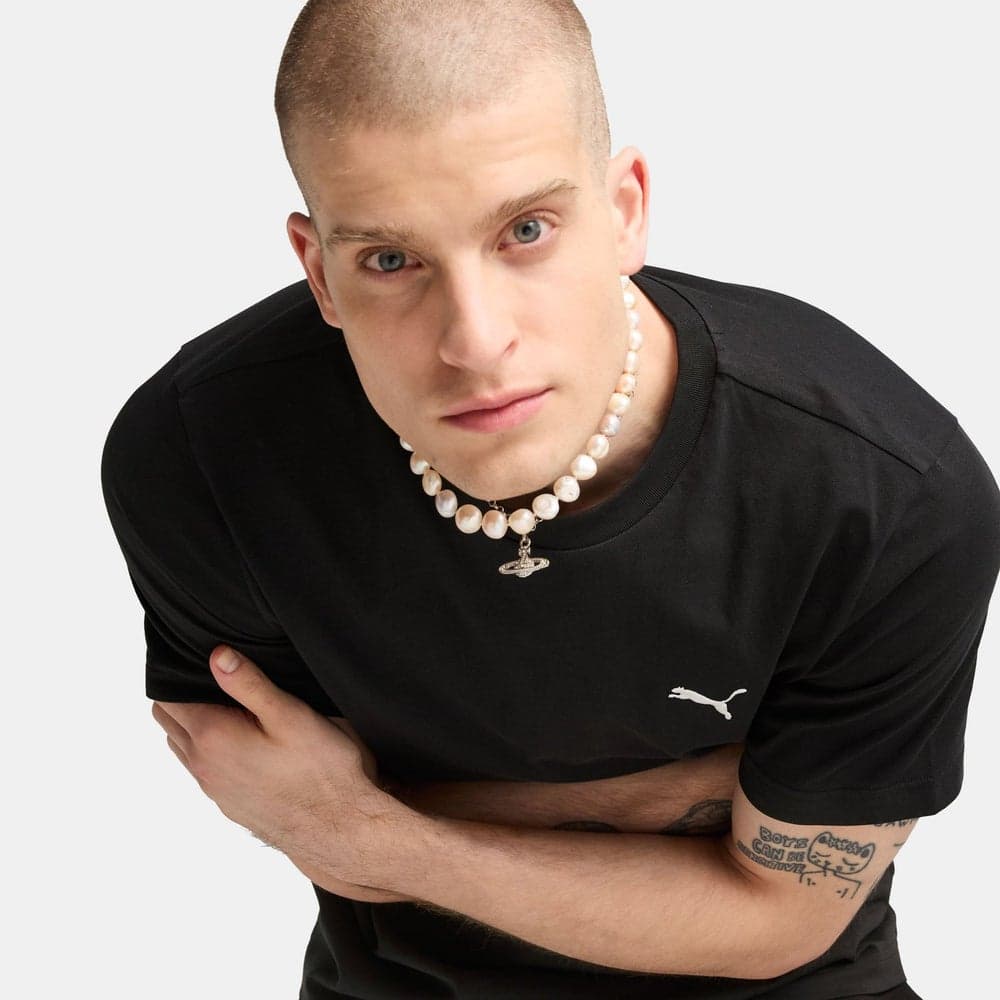 PUMA Essentials Small Logo Black T-Shirt - Image 1