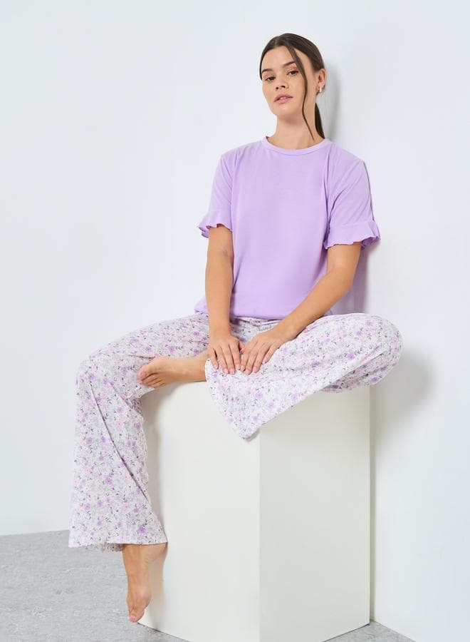 Styli Ruffle Sleeve Tee & Floral Pyjama Set - Image 1