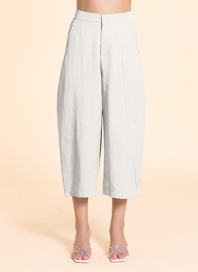 Curved Linen Blend Cropped Wide-Leg Trousers - Image 1