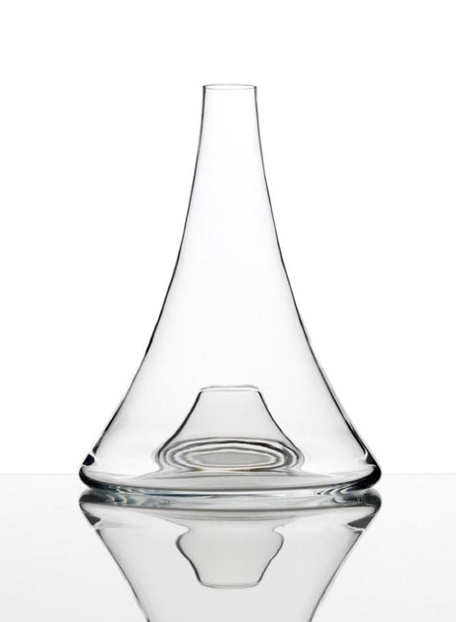 Vulkanos Erebus 1500ml Premium Glass Decanter - Image 1
