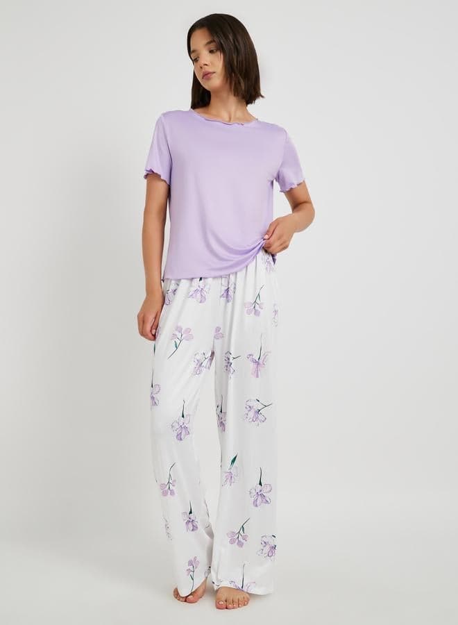 Take Two Lettuce Edge T-Shirt & Floral Pyjama Set - Image 1