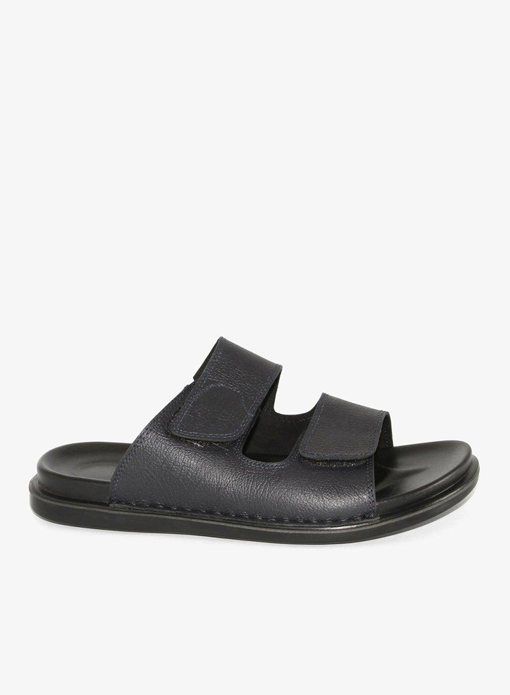Classic Black Arabic Sandals for Men Slip-On Comfort - Image 1