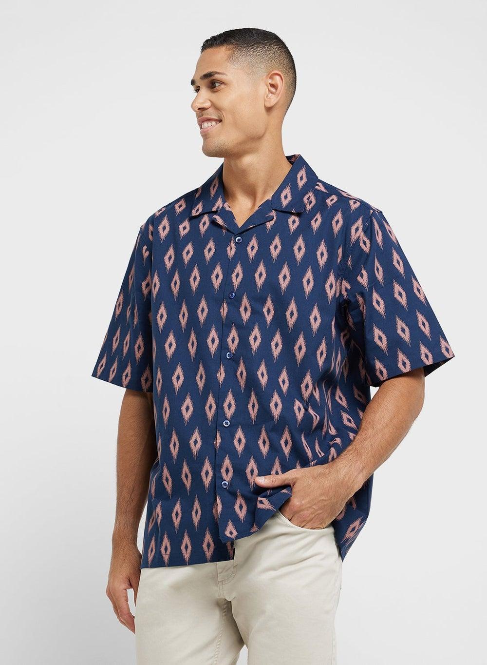 Navy Geometric Resort Print Shirt Ss25Cp61 - Image 1