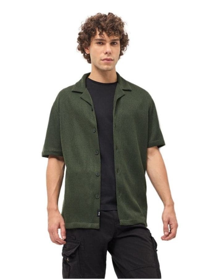 Men’s Green Classic Button-Down Shirt for Every Occasion - Image 1