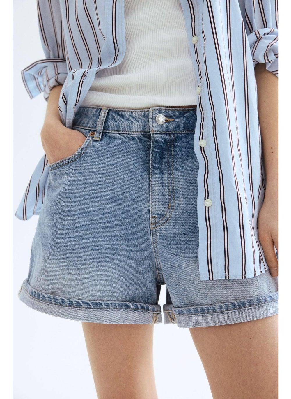 Dusty Light High-Waisted Denim Shorts Skinny Fit - Image 1