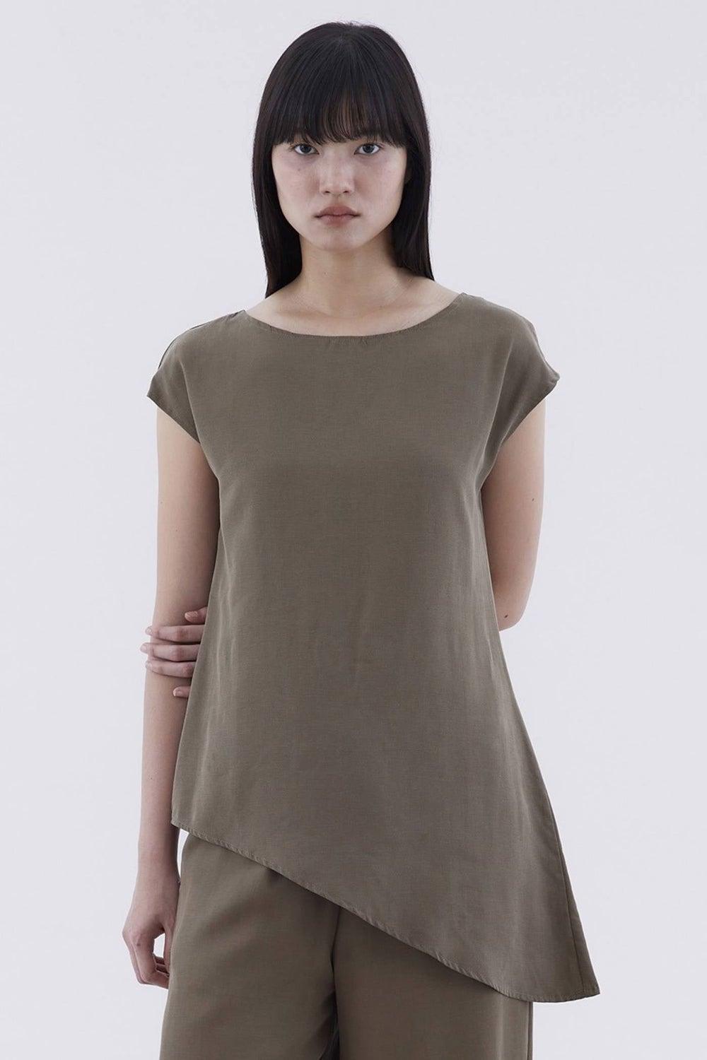 Beatrice Slant Hem Tencel Linen Top - Image 1