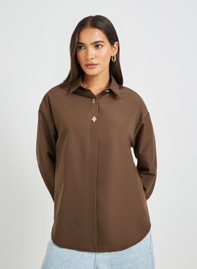 Oversized Buttoned Spread Collar Shirt in Brown - Image 1
