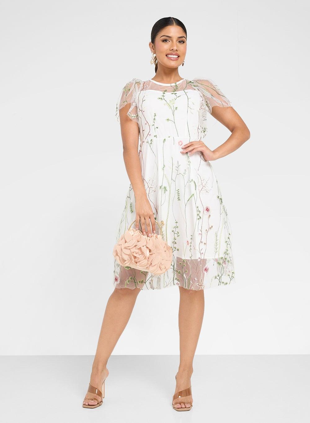 Floral Appliqué Midi Dress Drs25254 in White - Image 1
