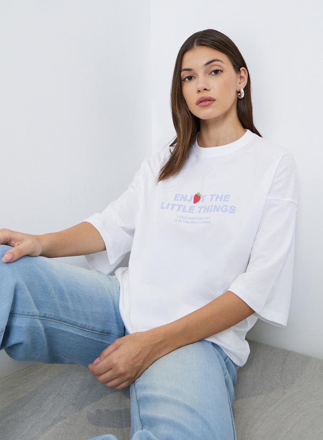 Styli White Oversized Slogan Cotton T-Shirt - Image 1