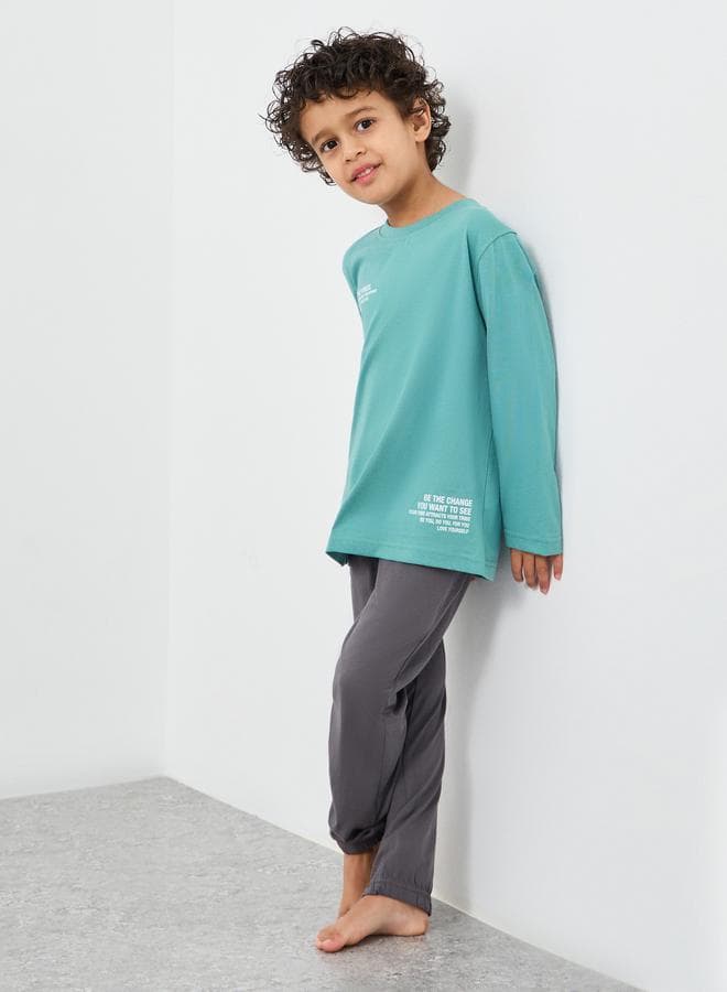 Styli Slogan Print Boys Long Sleeve Pyjama Set - Image 1