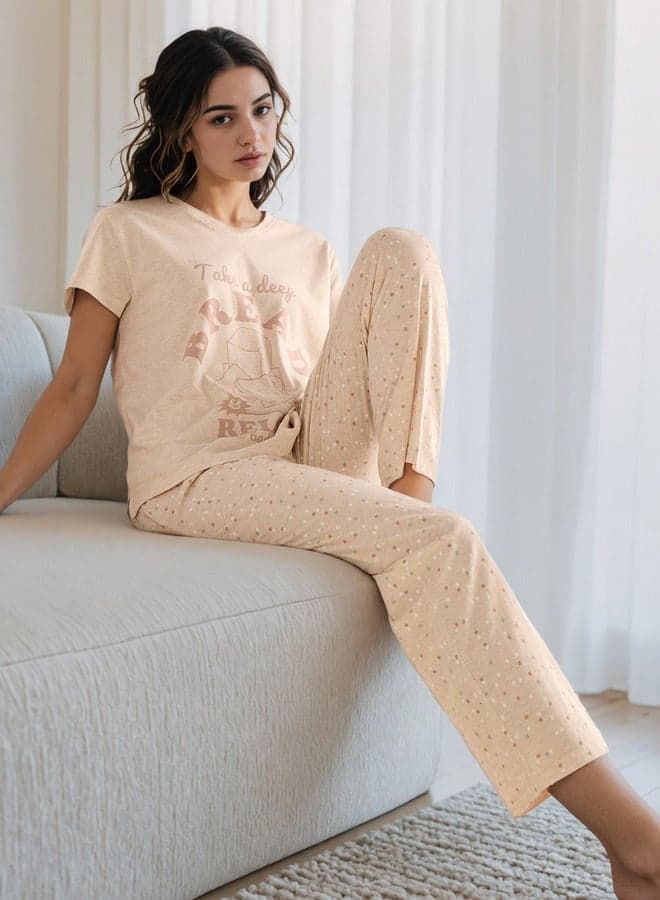 Elegant Printed Pyjama Set for Women - Image 1