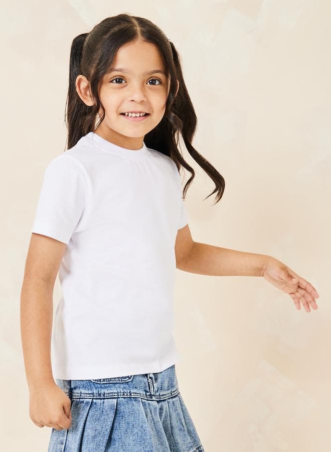 Girls Solid Cotton Round Neck T-Shirt - Image 1
